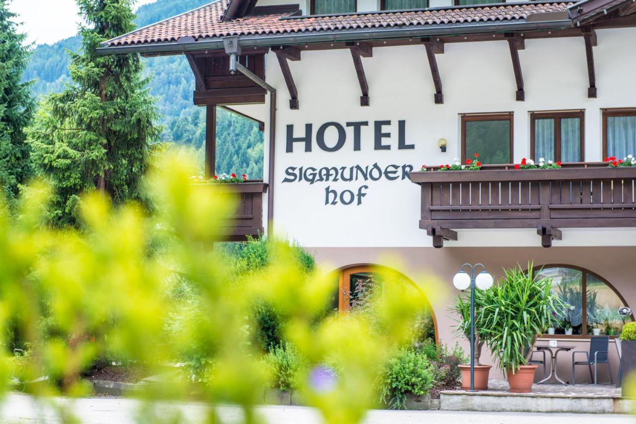 Hotel Sigmunderhof 키에네스 외부 사진
