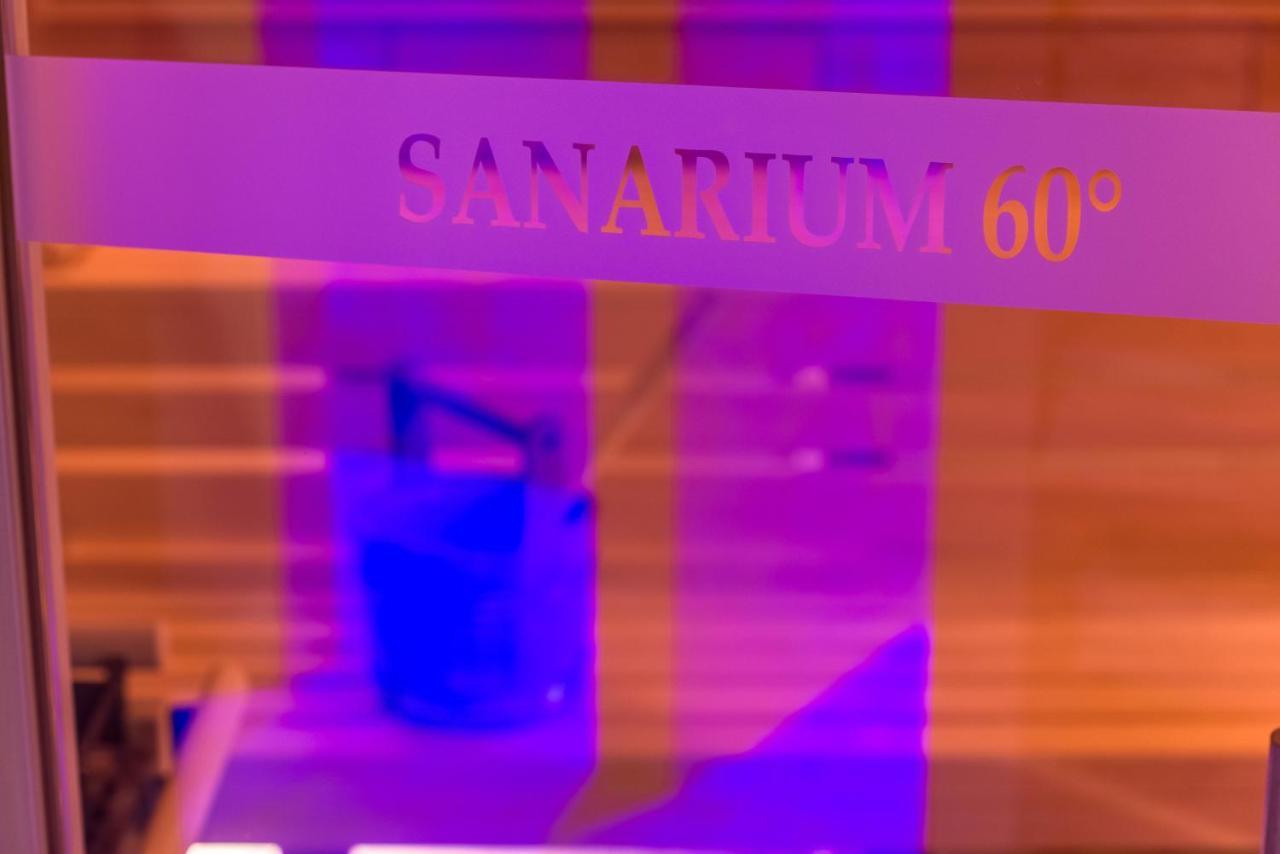 Hotel Sigmunderhof 키에네스 외부 사진