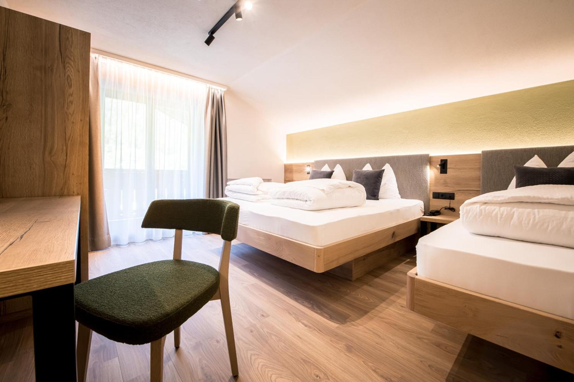 Hotel Sigmunderhof 키에네스 외부 사진