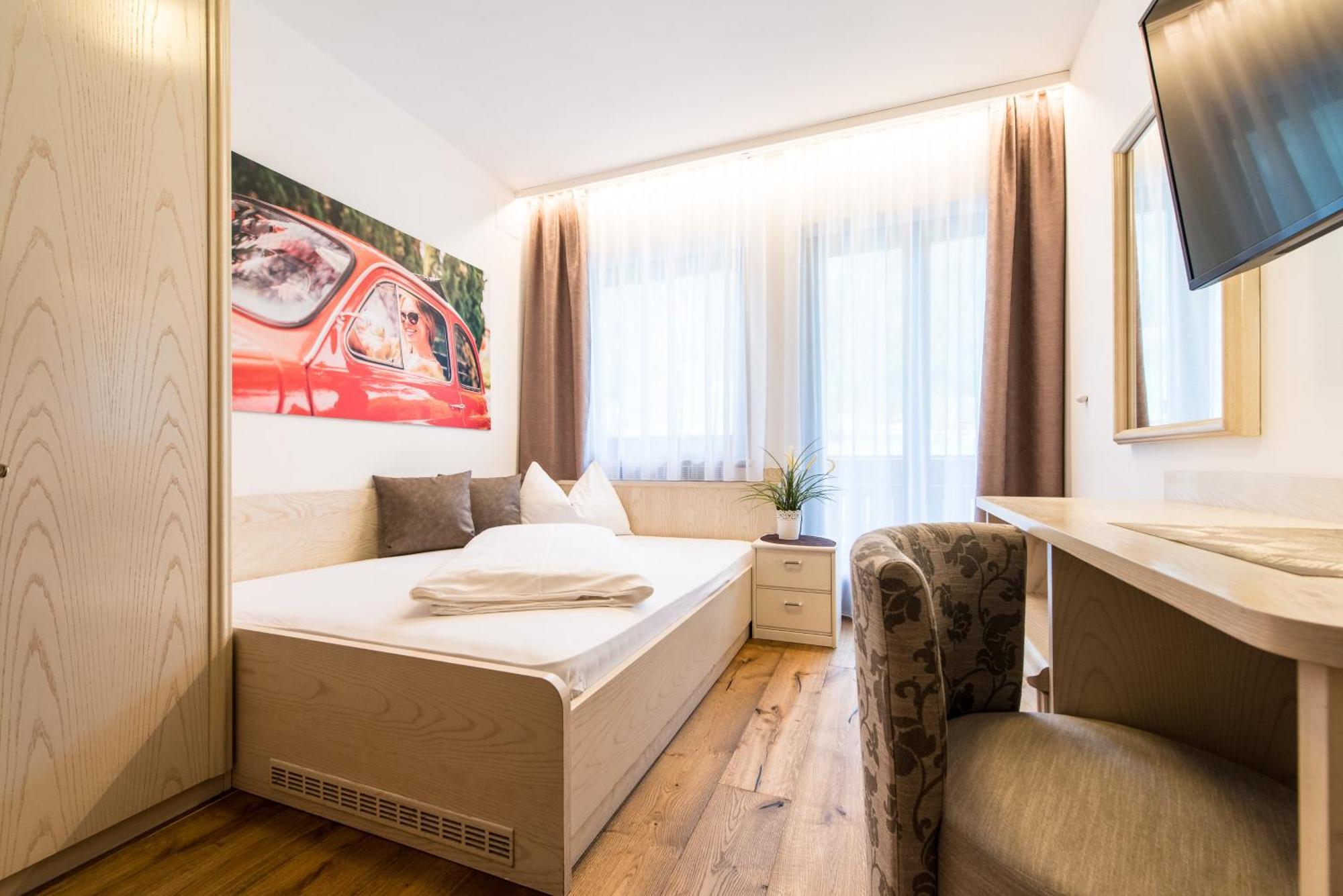 Hotel Sigmunderhof 키에네스 외부 사진